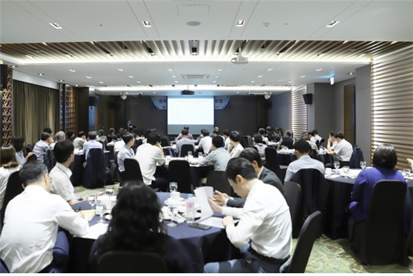 정부R&D 중장기투자전략 시민포럼 중(’18.7.25) 이미지