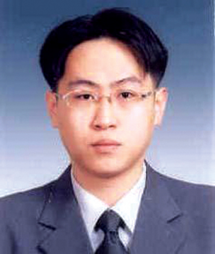 특집-김태완 사진.jpg